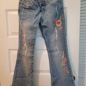 Vintage Angels Flare Leg Bootcut Jeans with Flower Embroidering Size 3